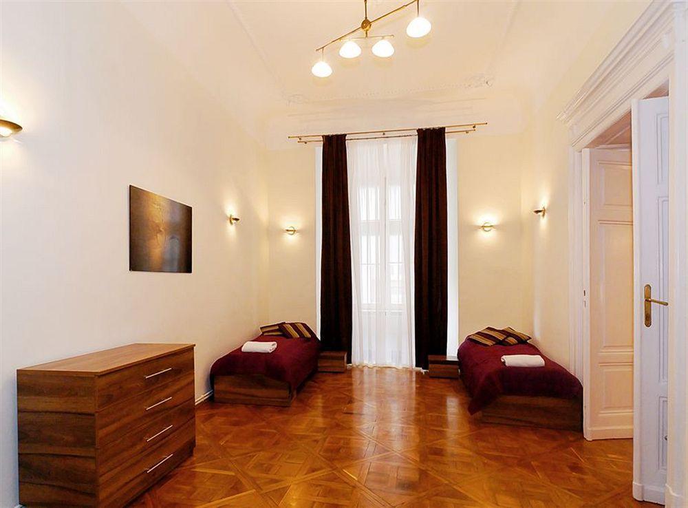 كراكوفيا Szczepanska 3 Apartmenthouse المظهر الخارجي الصورة